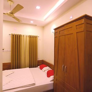 Single Room Bathroom